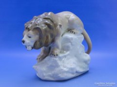 0C363 Régi AMPHORA porcelán oroszlán szobor