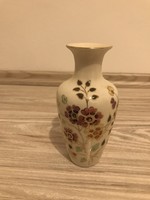 Zsolnay pillangó mintás váza  porcelán 16 cm magas
