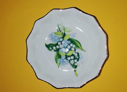 English bowl with pearl flowers