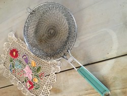 Fém  hálós összecsukható retro konyhai kosár - kiszedő háló