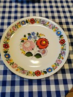 Kalocsai porcelán kézi festésű fali tányér, sorszámozott 