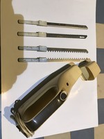 Retro siemens electric knife with wall bracket, in new condition, with 2 pairs of knives