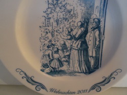 Plate - marked - 2011 Christmas - porcelain - German - 17 cm - flawless