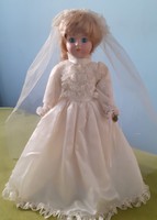 Jelzett vintage porcelán fejű baba menyasszonyi ruhában FOGLALT!!!!!!!!!!!!!!!!!!