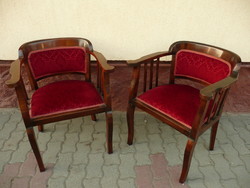 1 db Antik szecessziós karosszék /íróasztal szék eladó restaurált,nagyon stabil, gyönyörű állapotban