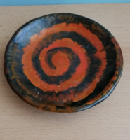 Dekoratív kerámia tányér Lonkay jelzéssel 