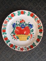 Kézzel festett paraszti tányér - virágkosár