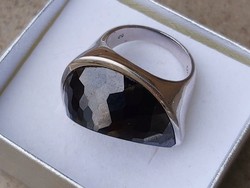 Hatalmas ezüst gyűrű