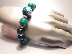 There are many more beautiful jewelry bracelets to choose from for 8 different pieces