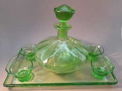 Zöld üveg italos készlet
