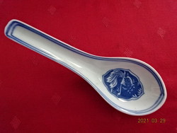 Chinese porcelain rice spoon, length 14 cm. He has!