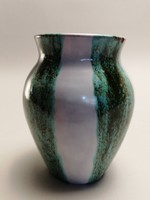 Zöld-fehér kerámia váza, jelzett