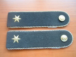 Lieutenant Mh rank with white back shoulder-plate # + zs