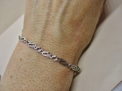 Beautiful little silver bracelet