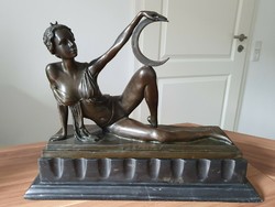 Női Bronz Szobor hatalmas méret - bronz szobor műtárgy