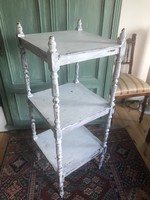 Vintage design - white antique three level wooden shelf