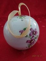 German porcelain, violet scented sphere, 7.5 cm in diameter. He has!