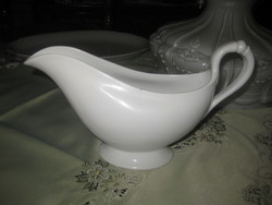 Szószos kiöntő , porcelán  fehér