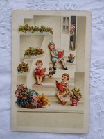 Antik litho/litográfiás gyerekmotívumos képeslap/üdvözlőlap éneklő gyerekek, virágok 1930-as évek