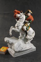 Német ritka porcelán lovas Napoleon 172