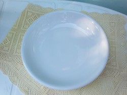 Zsolnay fehér porcelán főzelékes tányér