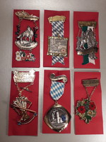 Vintage extra collection spectacular size german tour pendant medal badge badge different cities years