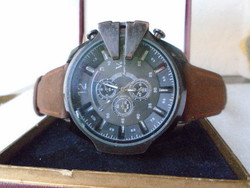 Huge ffi fashionable extra cool ffi wristwatch for sale