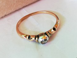 Antik arany gyűrű gyémánt kővel (14k) Yanga részére