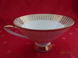 Winter porcelain with German porcelain and teacup with rose pattern. He has!