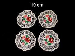 4 db Kalocsai virág mintával kézzel hímzett riselt terítő 10 cm
