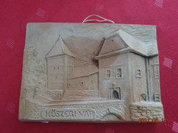 Ceramic wall ornament, the picture shows the castle of Kőszeg, size 13 x 9.5 cm. He has!