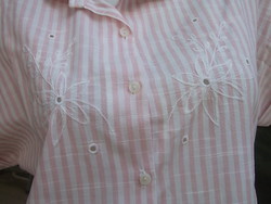 Plaid-embroidered blouse-shirt-women's top 40's