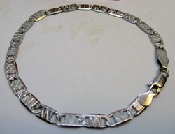 Beautiful flawless silver bracelet