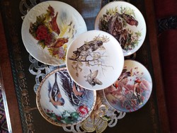 Porcelán Bradex madaras tányérok