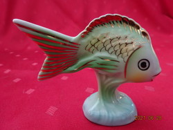 Hollóház porcelain figurine, green and gold painted fish, height 7.5 cm. He has!
