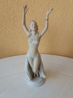 Wallendorfi porcelán - hastáncos nő.