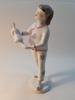 Hollóházi porcelán babázó lány figura 17 cm