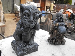 Antracit minimál kerti szobor Troll sárkány ördög kutya kő szobor  Fagyálló Műkő  Mitológiai állat