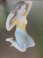 Ritka gyűjtői retro Hollóházi ülő nő figura