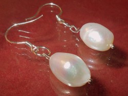 Off-white giant Japanese biwa cultured real pearl earrings