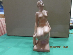 Nyírő terrakotta akt szobor 23 cm