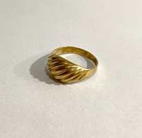 Csinos 18k arany gyűrű- 3,1g
