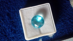 4.45 karátos gyémánt formájú kék akvamarin drágakő tanúsítvánnyal