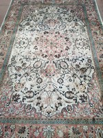 300 x 200 cm kézi csomozasu selyem kasmiri perzsa szőnyeg eladó