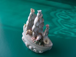 Porcelán vitorlás hajó, ékszertartó, bonbonier, dobozka