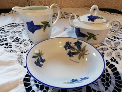 Eladó régi porcelan Bavaria kék harang virágos cukortartó, tejkiöntő, és tálka!