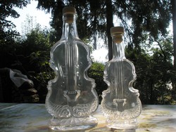 Hegedű formájú pálinkás üveg-díszüveg-avagy boros üveg-0,5 l-es