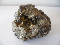 Erdélyből származó ásvány