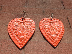 Red ceramic gingerbread with a pair of sunflower motifs - wall ceramic ornament