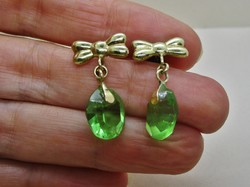 Beautiful old gold earrings with amazing emerald green antique crystals